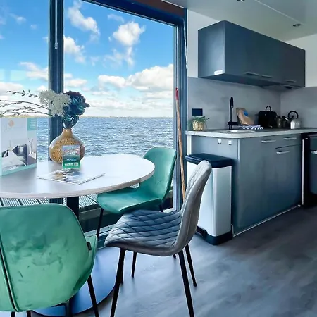 Nyaraló Golfzicht By Droomvilla